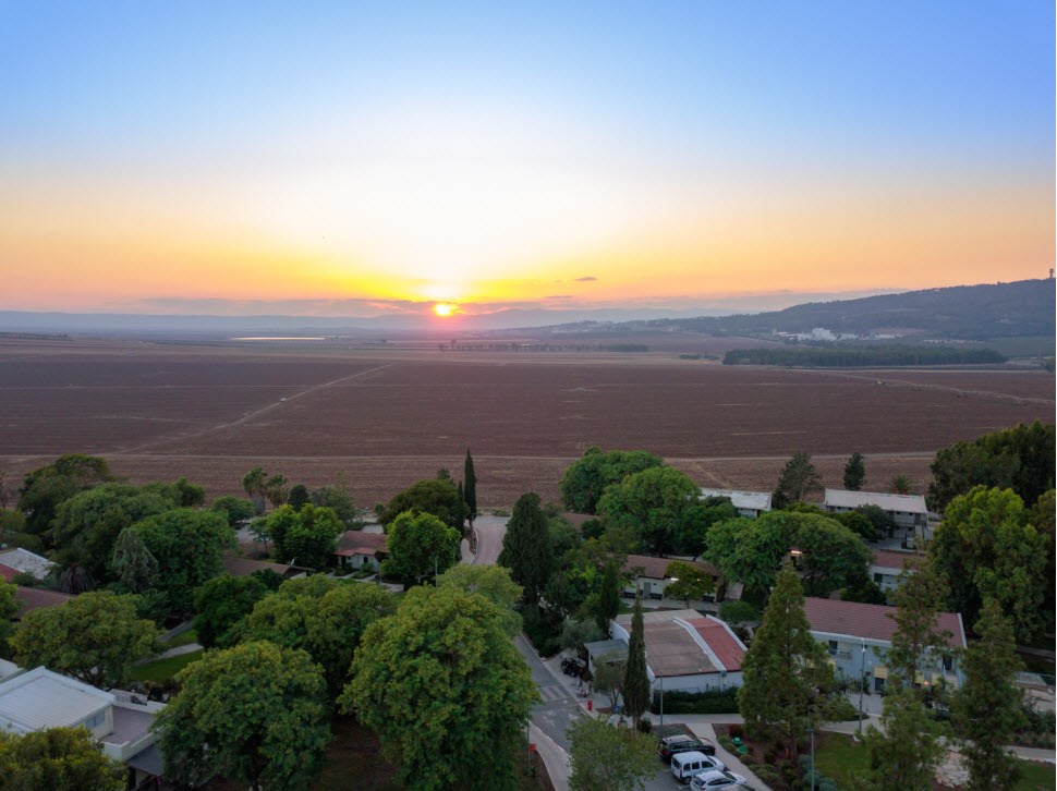 שקיעה כפר הנופש מזרע